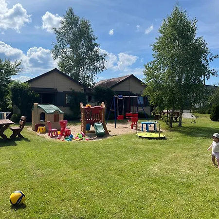 Rodzinne Jantar Holiday home Bobolin